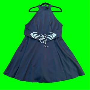 Sz 2XL-Shein black dress with attached skeleton hands belt 💀